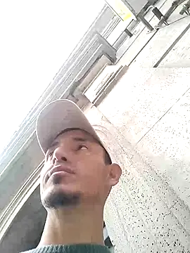 Snapshot of JuanD_vero chatting on 10-17-25, 09:56 JuanD vero online show from 10-17-25, 09:56