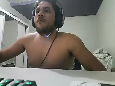 Miguelion2308 online show from 02-10-26, 01:26