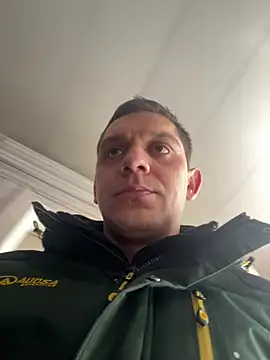 Snapshot of BogdanNegoda chatting on 02-17-26, 08:33 BogdanNegoda online show from 02-17-26, 08:33