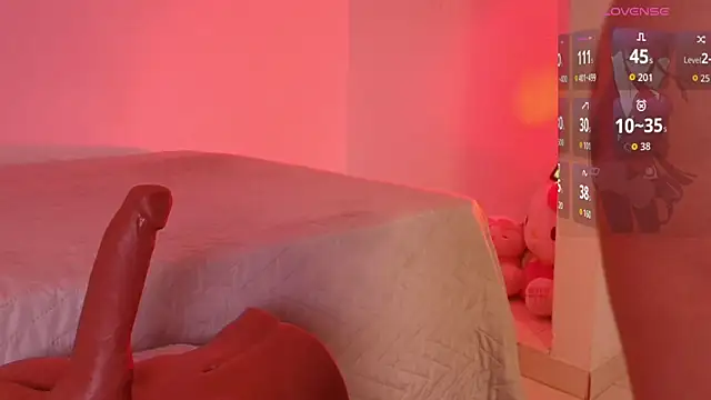 sarah babee  online show from 12-05-25, 05:28