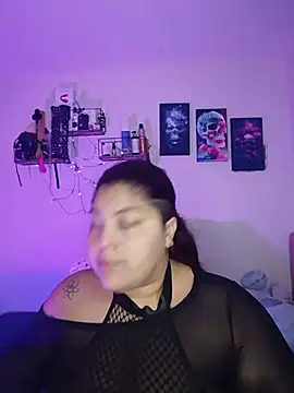 Snapshot of kendra_lil_evill chatting on 05-19-26, 10:33 kendra lil evill online show from 05-19-26, 10:33