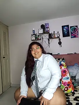 kendra lil evill online show from 03-04-26, 10:45