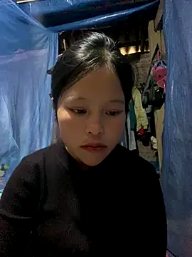 O o UwU o O online show from 11-05-25, 07:22