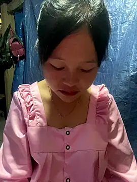 Snapshot of O_o_UwU_o_O chatting on 09-21-25, 01:00 O o UwU o O online show from 09-21-25, 01:00