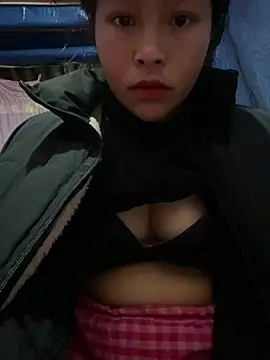 O o UwU o O online show from 02-10-26, 06:23