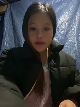 O o UwU o O online show from 12-15-25, 01:55