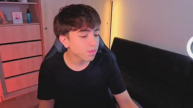 onlinenico online show from 10-08-25, 08:09