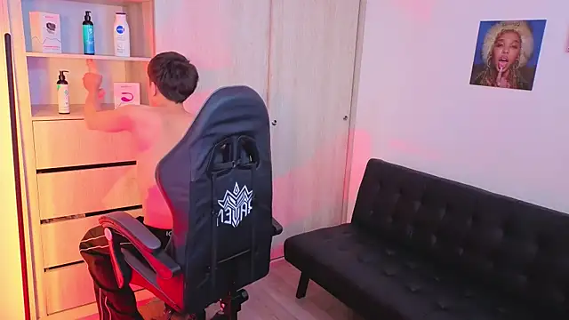 onlinenico online show from 09-12-25, 08:08