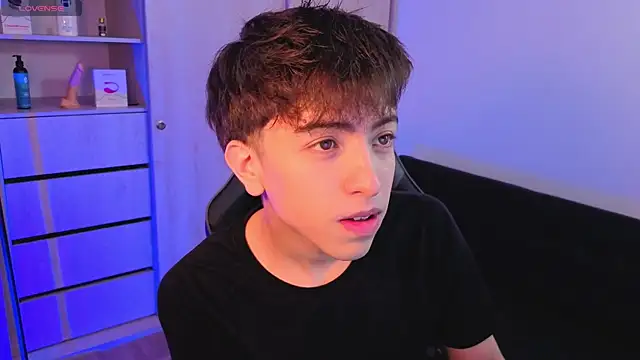 onlinenico online show from 09-24-25, 07:42