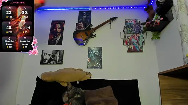 moonligth18 online show from 02-23-26, 10:32