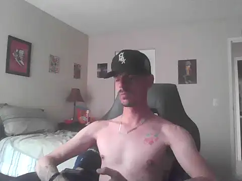 Snapshot of latinosatiro94 chatting on 07-06-26, 05:37 latinosatiro94 online show from 07-06-26, 05:37