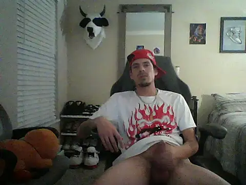 Snapshot of latinosatiro94 chatting on 02-05-26, 10:22 latinosatiro94 online show from 02-05-26, 10:22