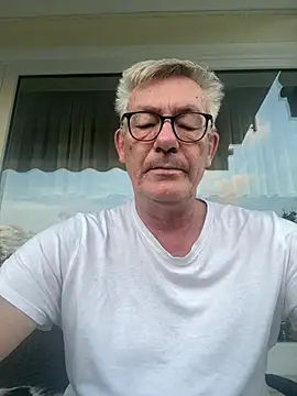 Snapshot of randyandy67 chatting on 06-30-26, 04:01 randyandy67 online show from 06-30-26, 04:01