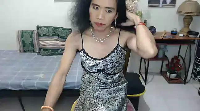 Snapshot of bigasianshane chatting on 03-07-25, 09:38 bigasianshane online show from 03-07-25, 09:38