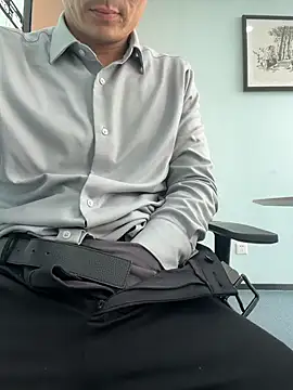 miniyellower online show from 02-10-26, 07:29