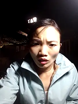 ngan-cute online show from 11-04-25, 06:39