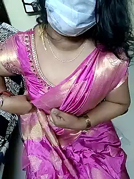 Snapshot of tamilmaha12 chatting on 10-03-25, 09:00 tamilmaha12 online show from 10-03-25, 09:00