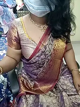 Snapshot of tamilmaha12 chatting on 11-23-25, 03:00 tamilmaha12 online show from 11-23-25, 03:00