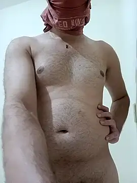 Snapshot of Psvsecreto chatting on 11-17-25, 04:44 Psvsecreto online show from 11-17-25, 04:44