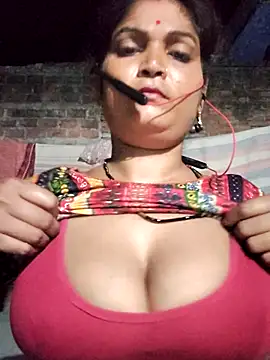 Snapshot of Kavya_hot chatting on 09-25-25, 06:03 Kavya hot online show from 09-25-25, 06:03