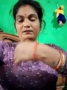 Snapshot of Kavya_hot chatting on 11-08-25, 07:56 Kavya hot online show from 11-08-25, 07:56