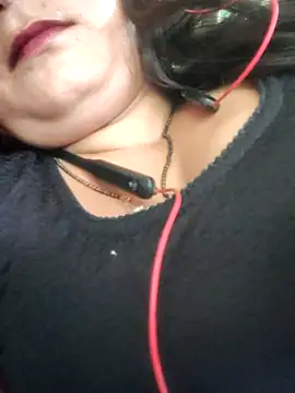 Snapshot of Kavya_hot chatting on 05-13-26, 07:15 Kavya hot online show from 05-13-26, 07:15