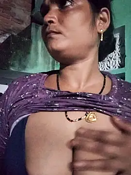 Snapshot of Kavya_hot chatting on 09-29-25, 04:01 Kavya hot online show from 09-29-25, 04:01