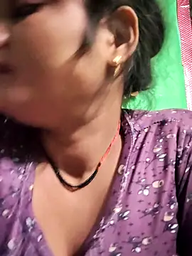 Snapshot of Kavya_hot chatting on 11-13-25, 09:30 Kavya hot online show from 11-13-25, 09:30