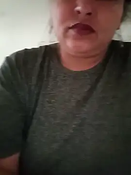 Snapshot of angel_ridhi chatting on 06-06-26, 01:33 angel ridhi online show from 06-06-26, 01:33
