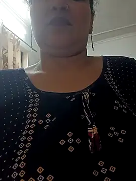 Snapshot of angel_ridhi chatting on 05-14-26, 05:15 angel ridhi online show from 05-14-26, 05:15