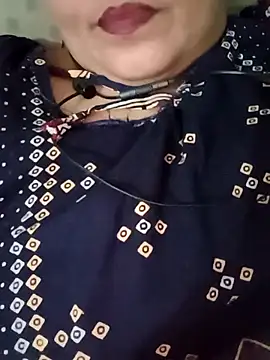Snapshot of angel_ridhi chatting on 06-03-26, 04:23 angel ridhi online show from 06-03-26, 04:23