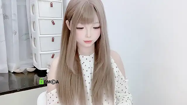 liuruyuan888 online show from 09-24-25, 02:01