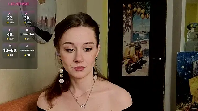 Snapshot of SkyHelen chatting on 06-02-26, 07:52 SkyHelen online show from 06-02-26, 07:52
