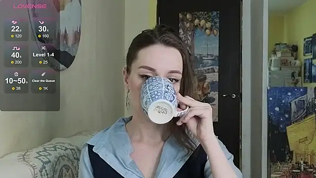 SkyHelen online show from 04-16-26, 08:04