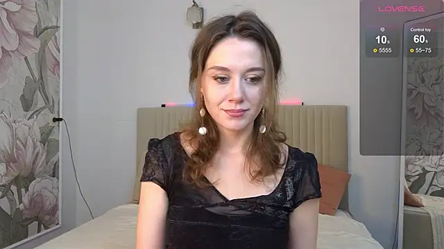 SkyHelen online show from 09-29-25, 04:52