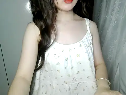 Annabelle-e online show from 06-18-26, 06:46