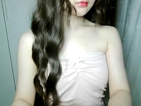 Annabelle-e online show from 05-21-26, 08:39