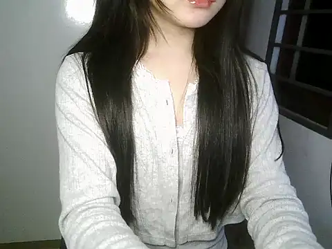 Annabelle-e online show from 12-21-25, 04:30