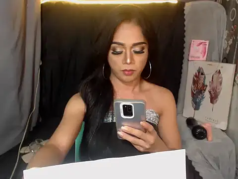 SerenityFoxx online show from 12-04-25, 08:02