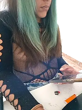 euahotmarii20 online show from 10-18-25, 02:57