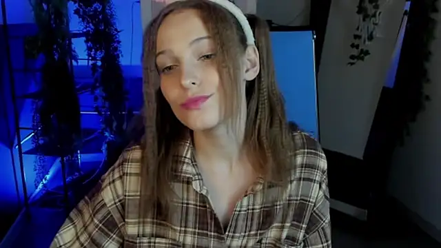 JenniferKiim online show from 09-09-25, 12:03
