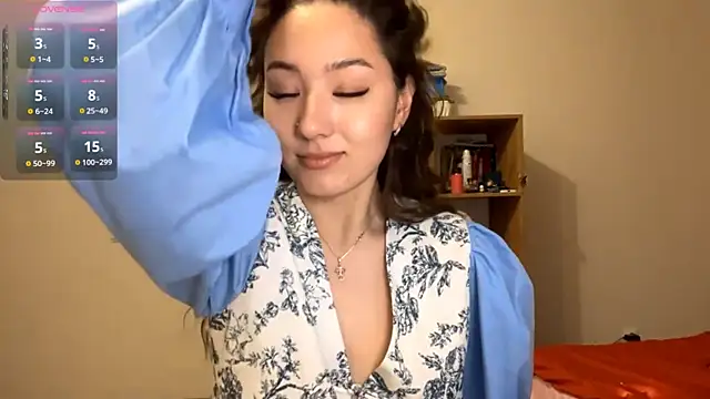 Sakuravice online show from 10-13-25, 02:07