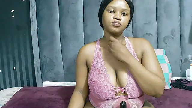 SexyBaddieXXX online show from 10-30-25, 09:01