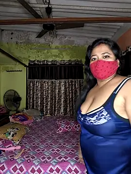 Smile-quien online show from 12-02-25, 02:41