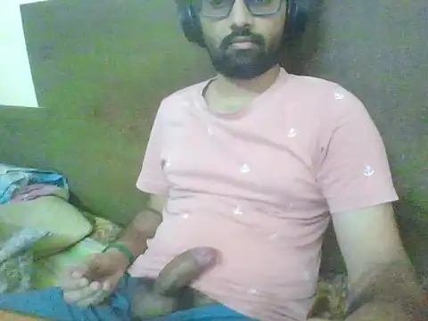 Snapshot of GOJO_1 chatting on 09-15-25, 05:41 GOJO 1 online show from 09-15-25, 05:41