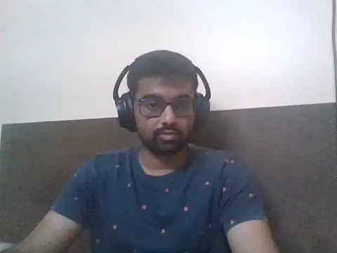 Snapshot of GOJO_1 chatting on 10-26-25, 08:15 GOJO 1 online show from 10-26-25, 08:15