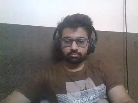 Snapshot of GOJO_1 chatting on 09-09-25, 01:31 GOJO 1 online show from 09-09-25, 01:31