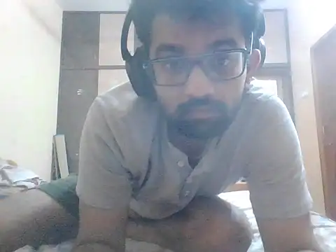 Snapshot of GOJO_1 chatting on 09-14-25, 05:24 GOJO 1 online show from 09-14-25, 05:24