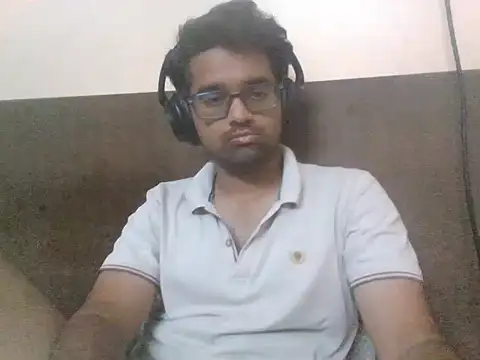 Snapshot of GOJO_1 chatting on 10-12-25, 06:48 GOJO 1 online show from 10-12-25, 06:48