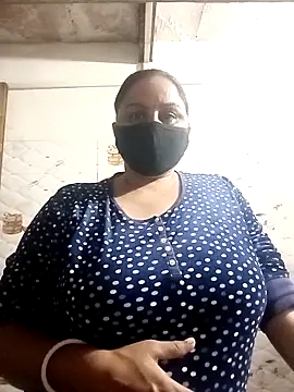 Rakhi sawant143 online show from 12-01-25, 02:51